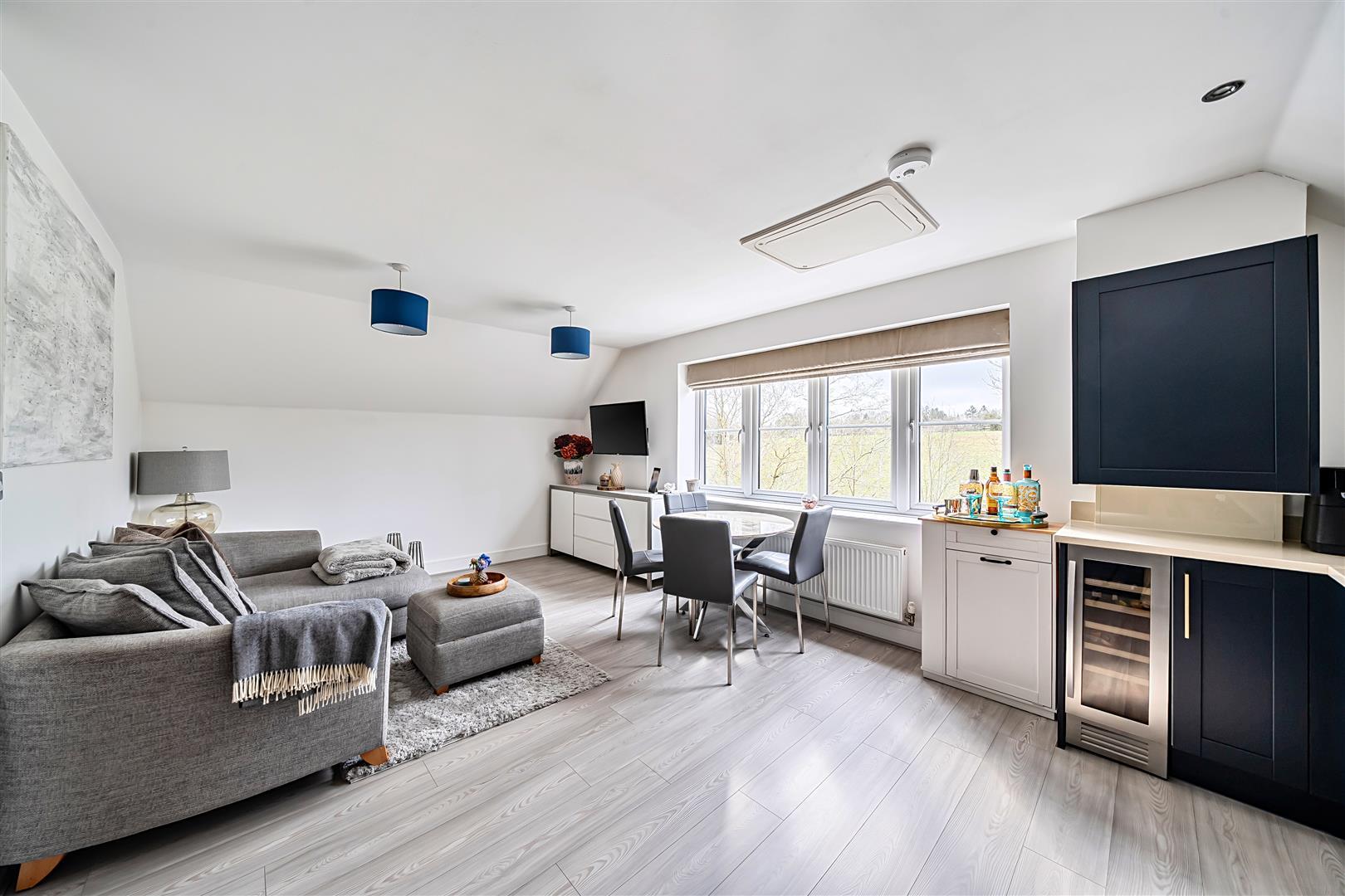 Property Image f099f693-5e56-4d6b-bc52-ecc2cc57dc55