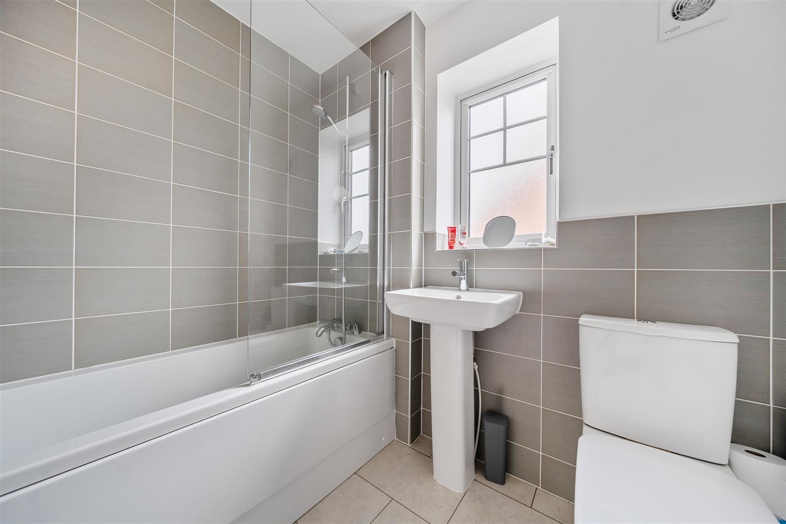 Property Image f09fd09e-70fc-46d0-aa5c-2b28a0ca1600