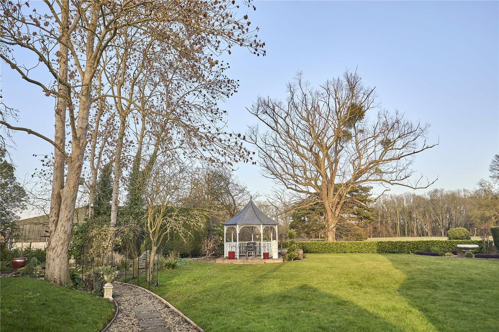 Property Image f0a10f1b-1f80-40e8-858a-a947f0af5c4c