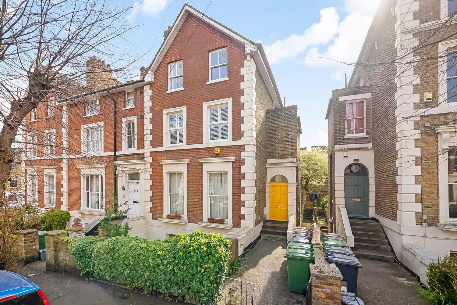 Property Image f0a5f4bf-aa9c-4fe8-b001-33afbee125aa