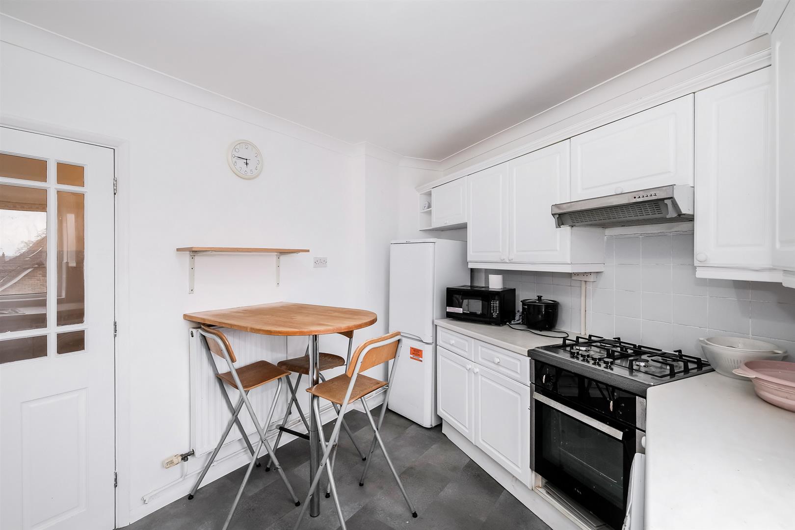 Property Image f0adb43e-c661-496f-9024-3c48594a1dbf