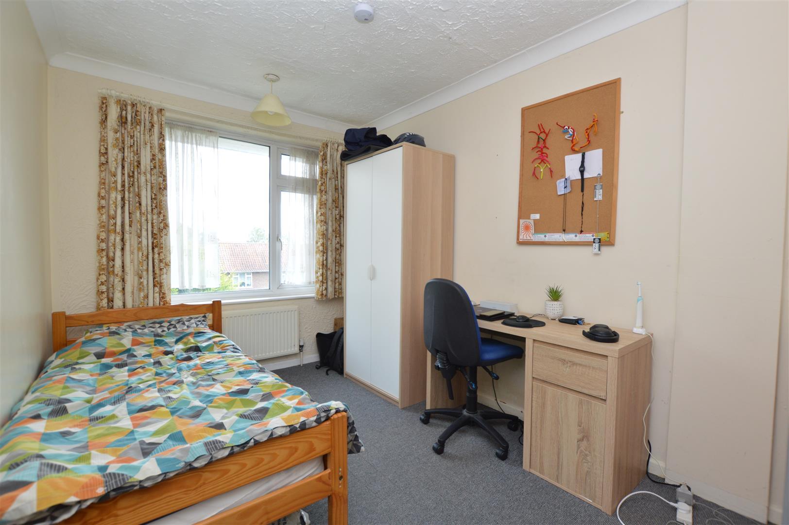 Property Image f0b267e2-927b-407f-b033-906a6bd47224