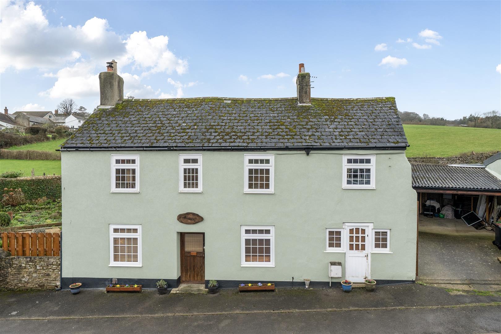 Property Image f0b7847f-8fb9-4466-83c5-b39e36abf48d