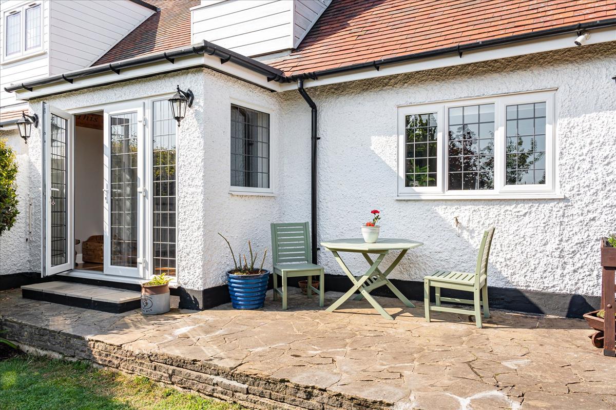 Property Image f0bc8de2-8af9-4b08-b407-caf9fa83e965