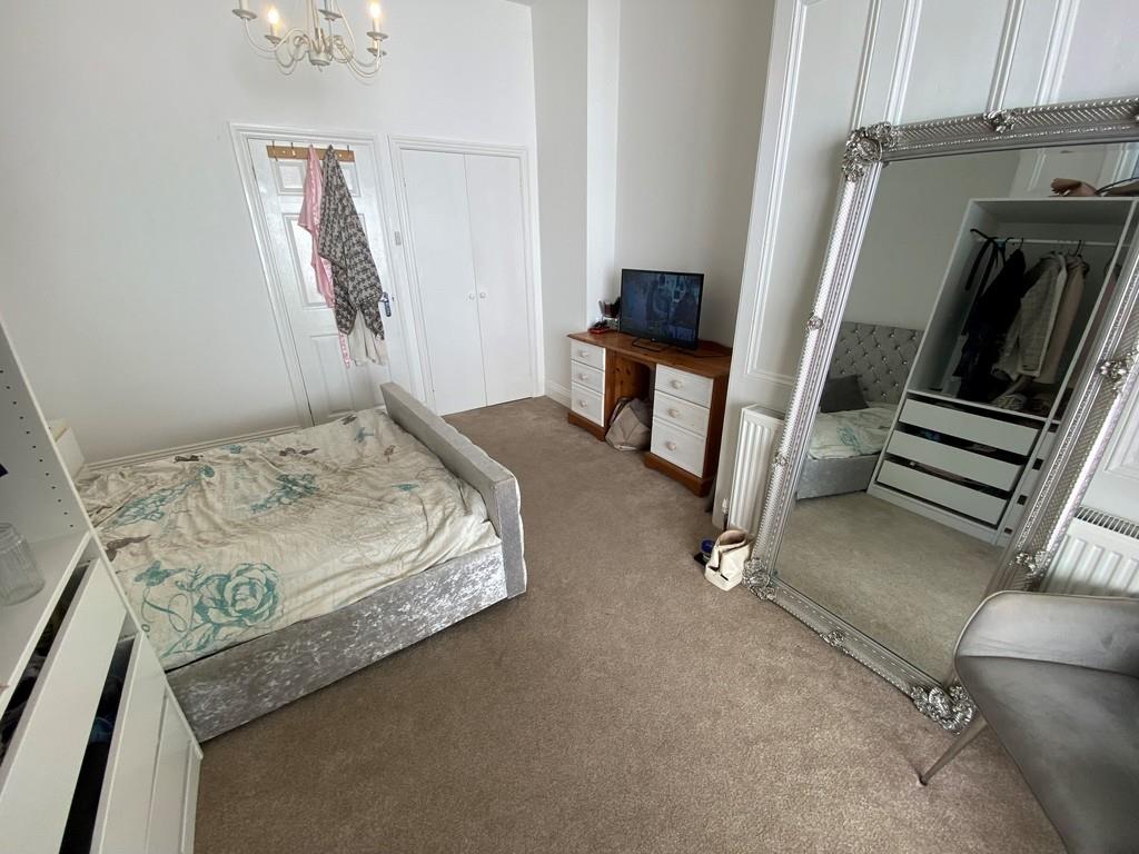 Property Image f0c726f5-ac41-40e5-9732-07769535af7e