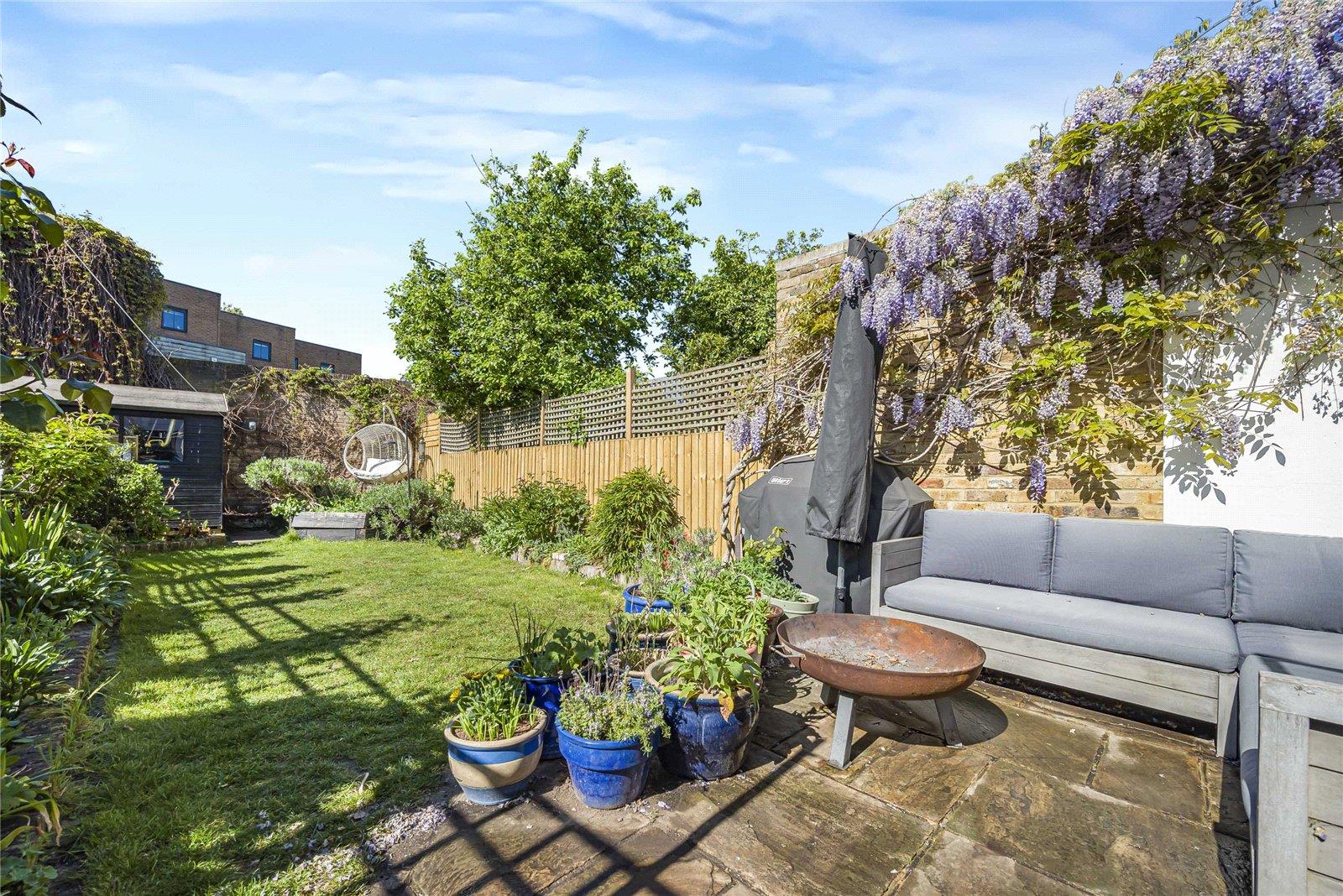 Property Image f0d9e52e-ae3f-48b3-8efa-2762dc842b0f