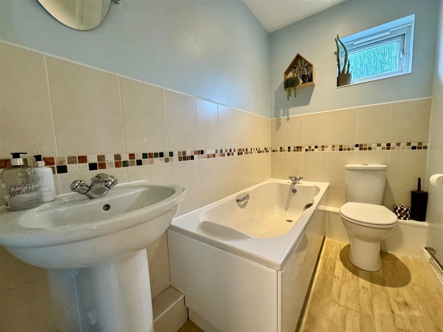 Property Image f0da4add-8259-46fb-ab9b-59d119331281