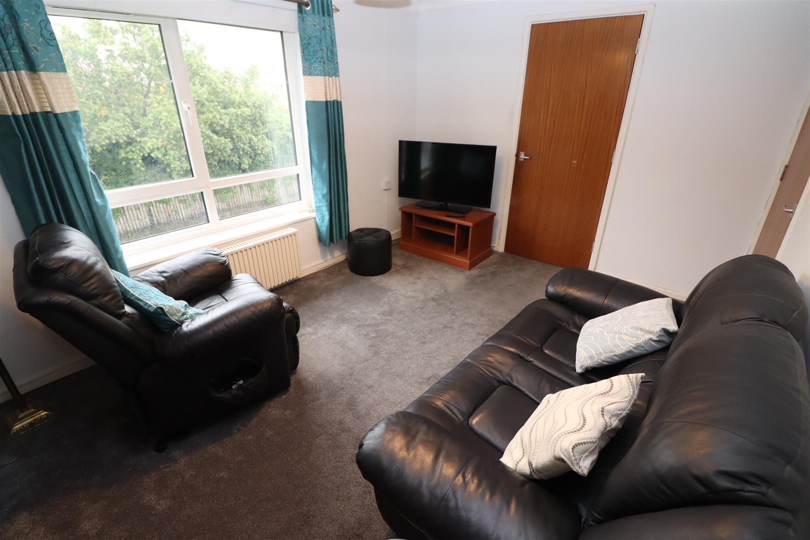 Property Image f0dd7bd7-71fc-4482-b186-2334b5c4b1c0