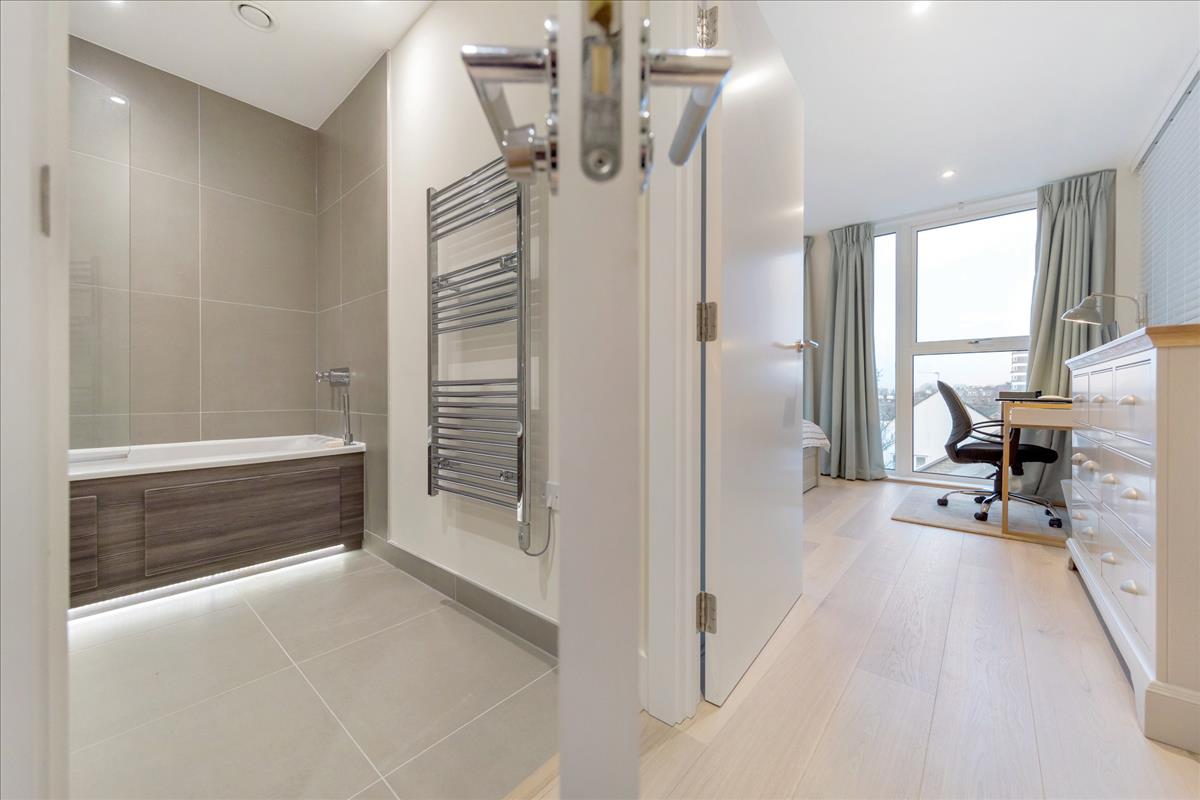 Property Image f0ddd2d5-ee45-4ef4-997f-4a8ffe966cf1