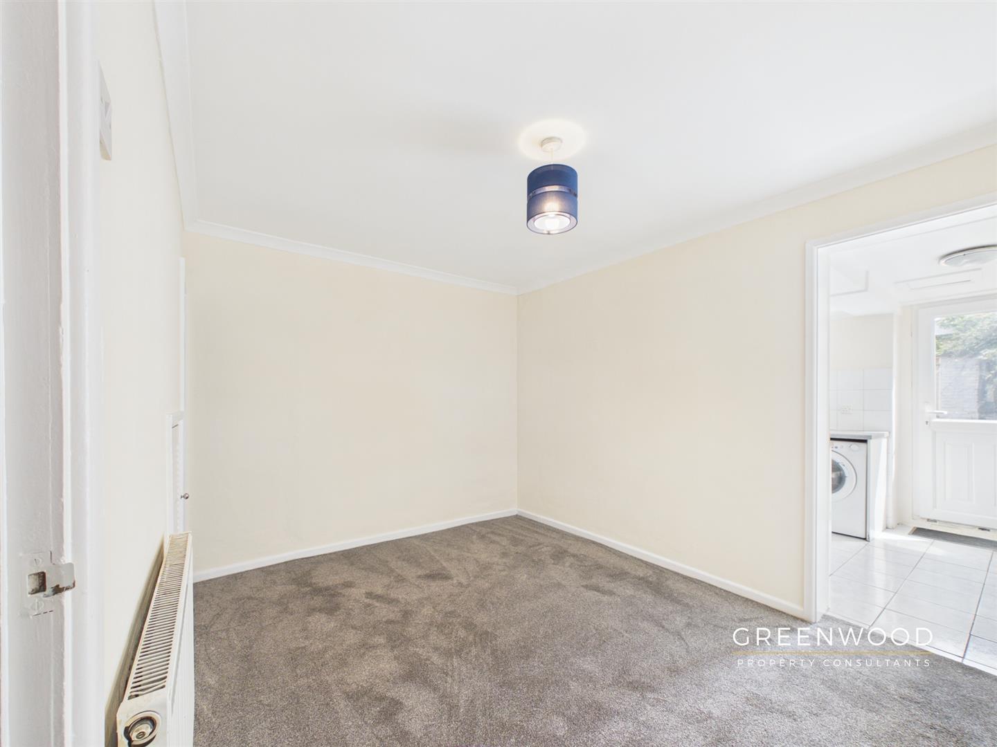 Property Image f0de0010-44a9-47fb-b368-c994e27d44fc
