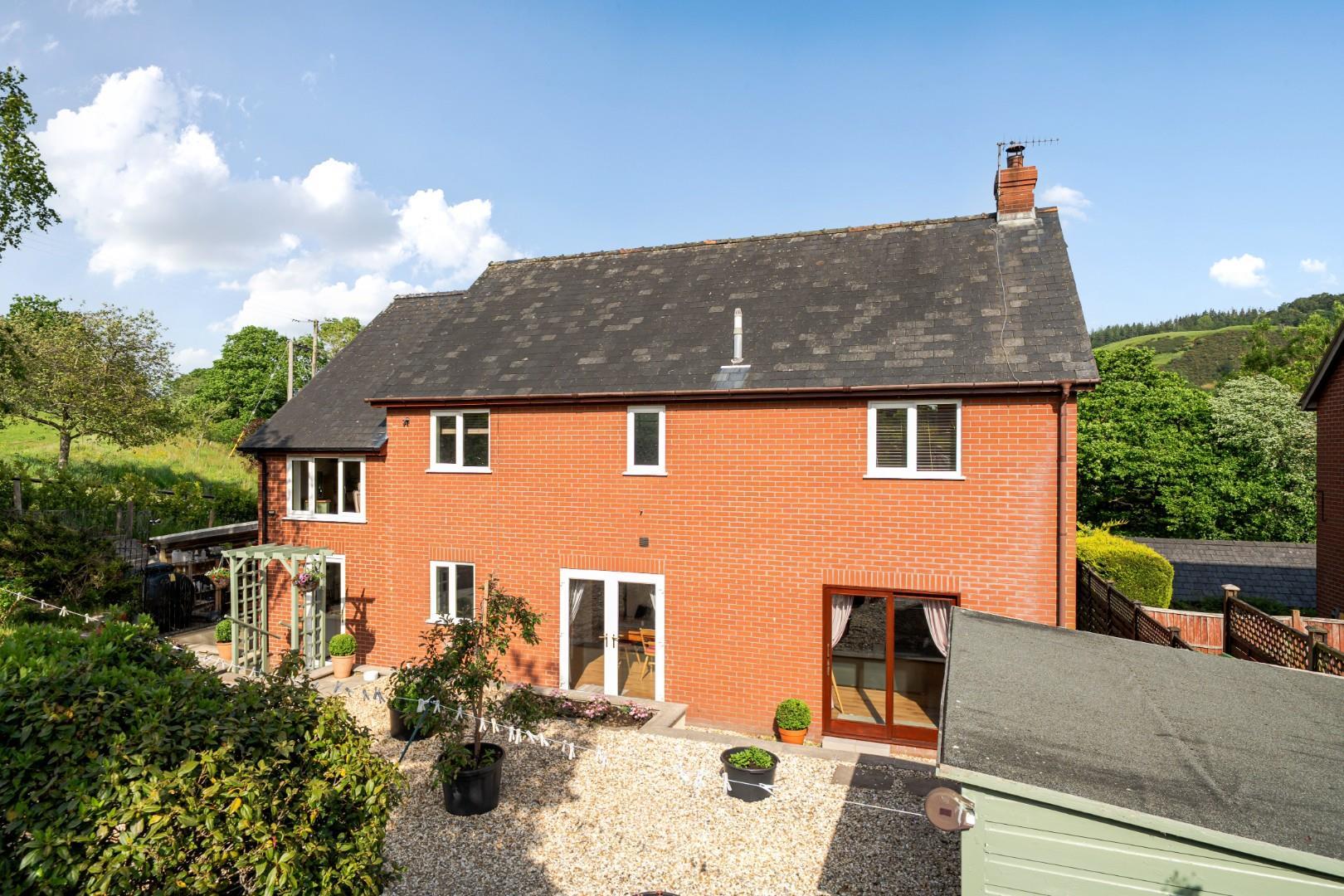 Property Image f0e3964f-e4a1-4c05-a855-4034826feb50