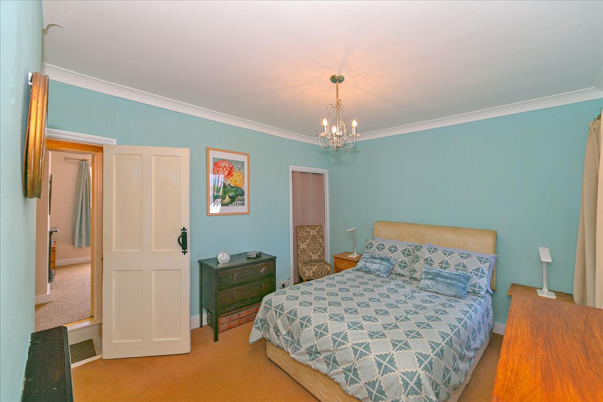 Property Image f0f0723a-e360-4963-b41a-5b777f977b2d