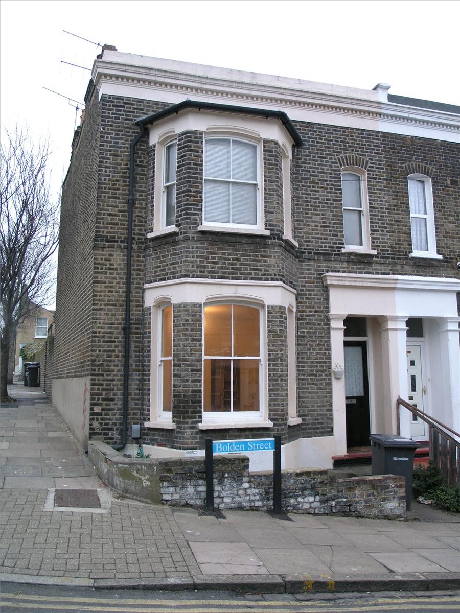 Property Image f102894f-e939-4d65-b332-28452f17fef1