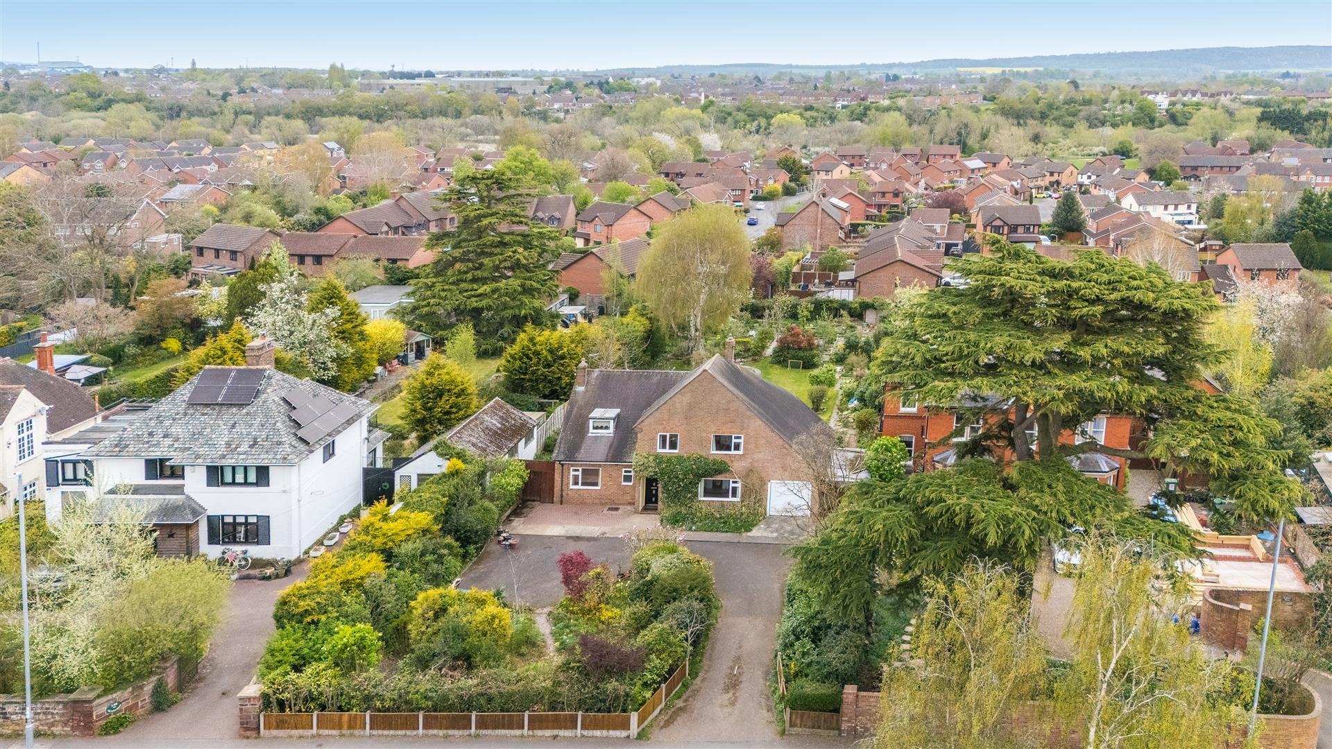 Property Image f108ef76-b0d9-46f6-ae52-c9617dac1e44