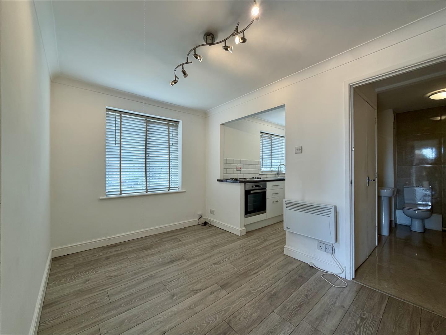 Property Image f10aae9a-986b-4269-af2f-1ae89940e8cd