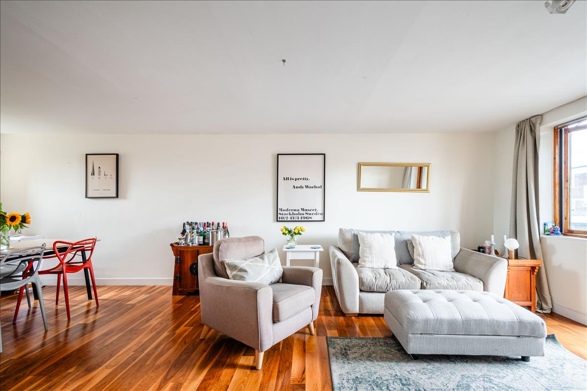 Property Image f10afe8c-0447-472e-8c0c-9f38fa640196