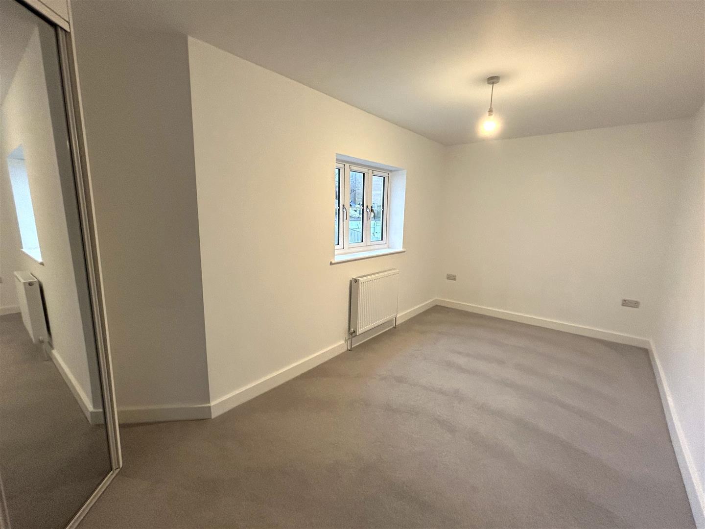 Property Image f112b50b-8f25-495e-ad2f-1738a0e680e6