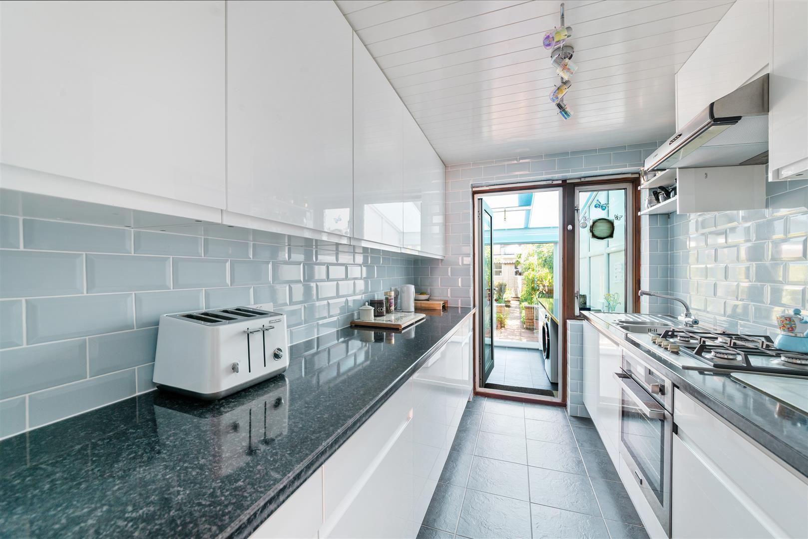 Property Image f123c136-12d6-496c-85c5-40b71e315615