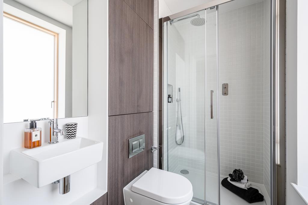 Luxury Hackney Gardens Apartment for sale, with outdoor balcony