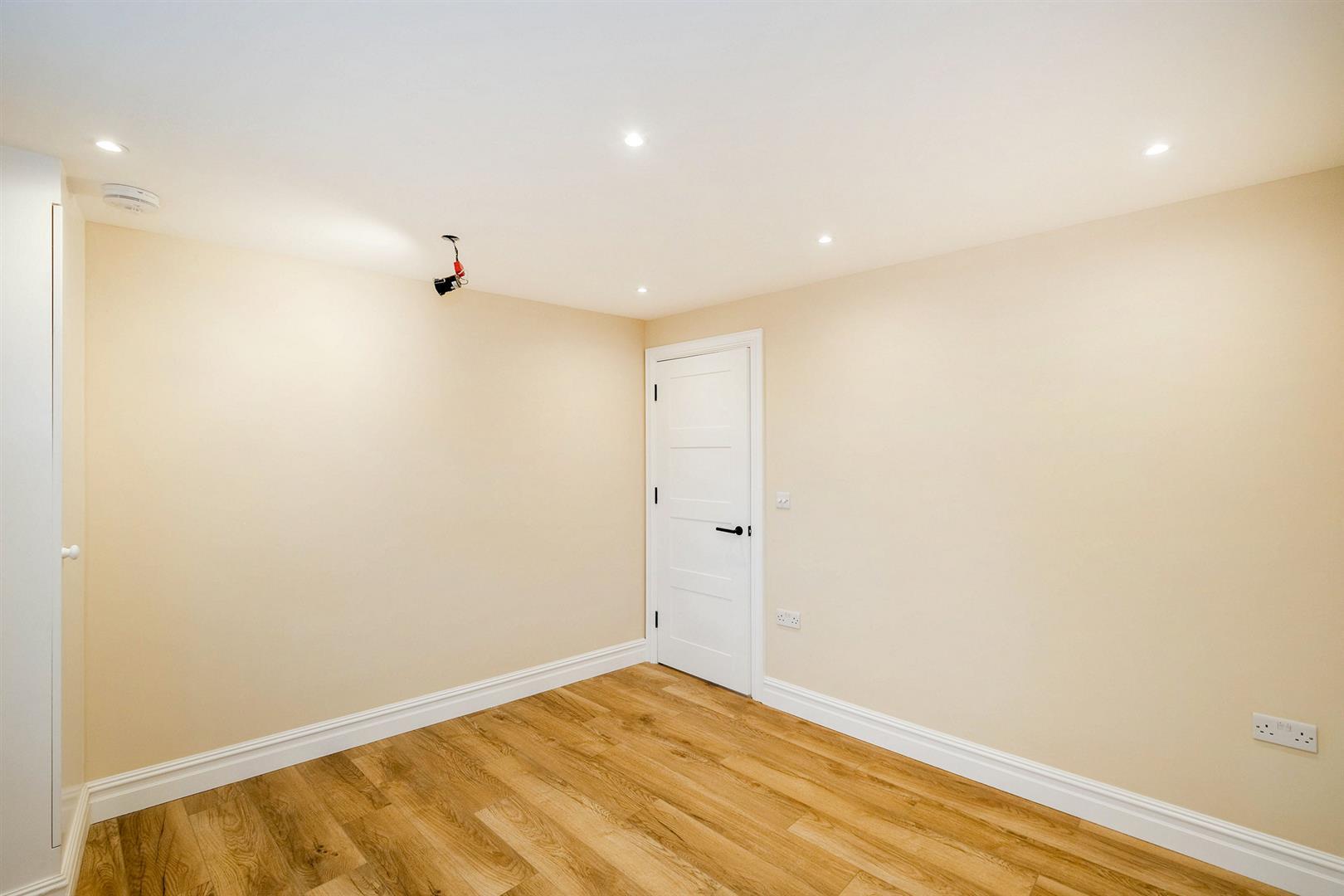 Property Image f137f649-ed64-46ba-8241-337944e8a524