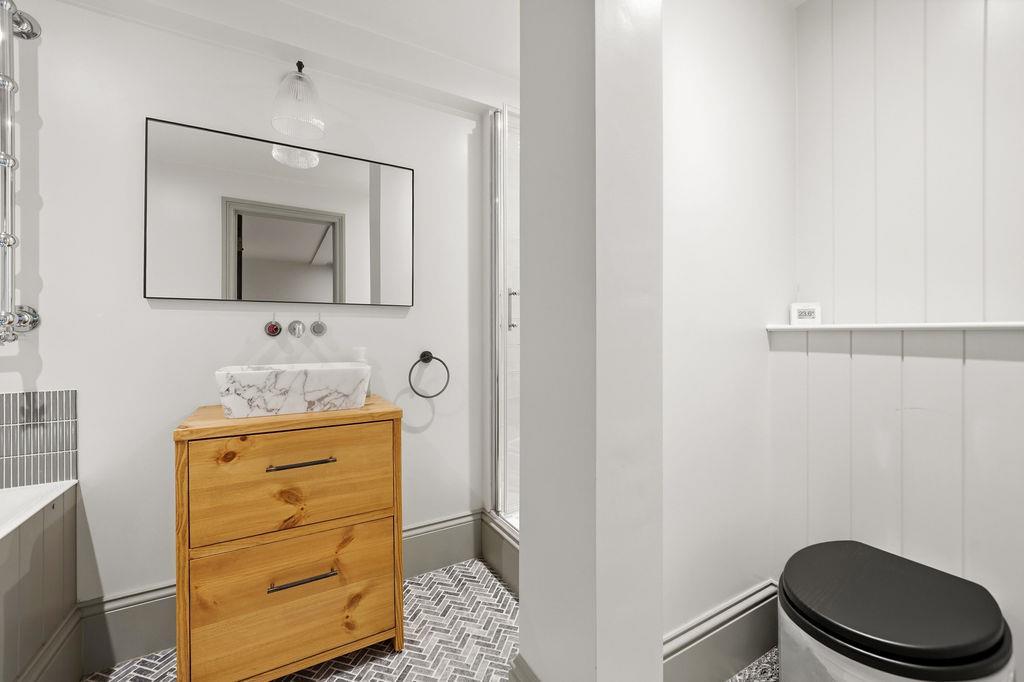 Property Image f139959a-54fa-4504-8924-c6417bd47547