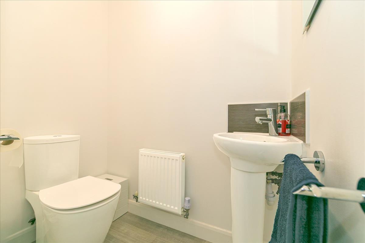 Property Image f13c3533-a98e-4f80-9e73-209636eb5cdd