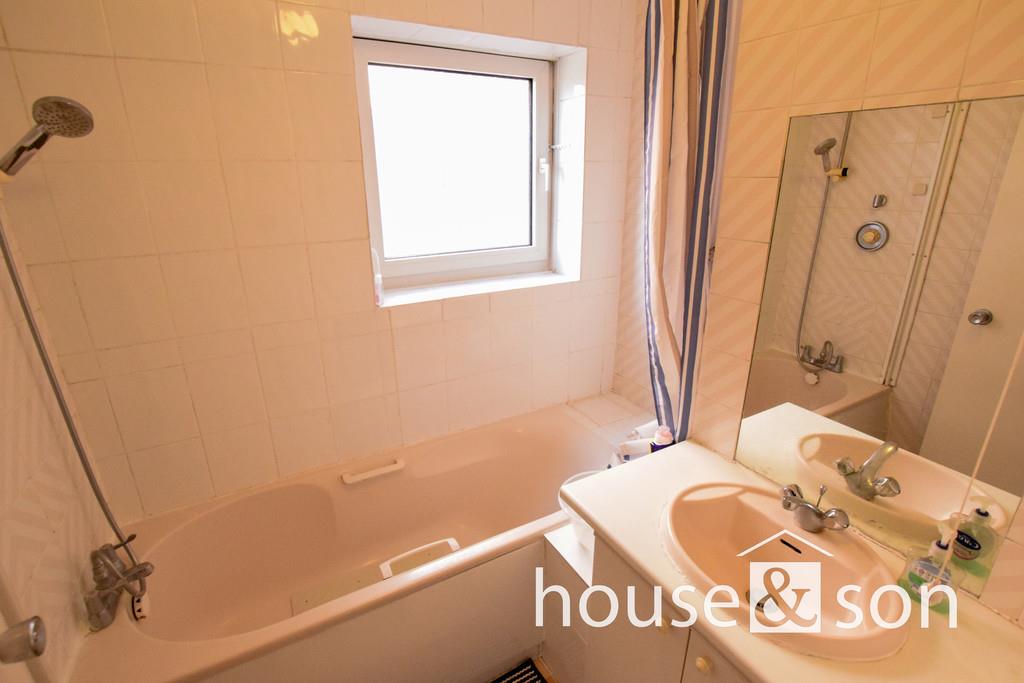 Property Image f14d3924-4880-42e4-9641-b04f232ec198