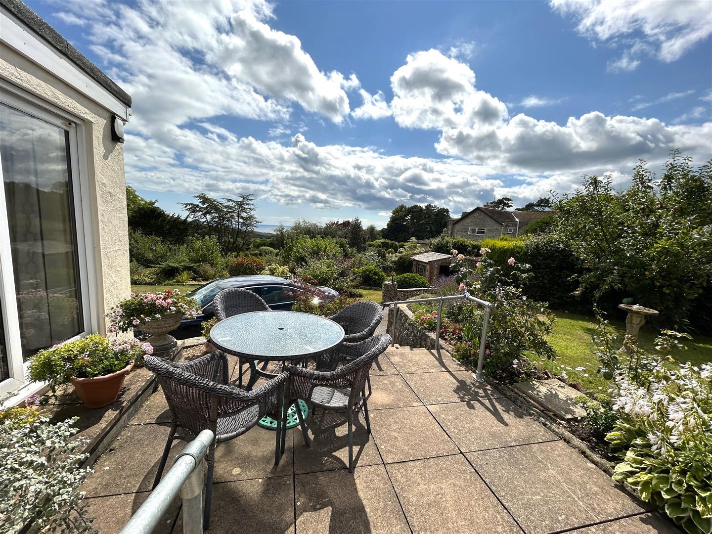 Property Image f155527b-e01d-42c8-bd7a-79990697db53
