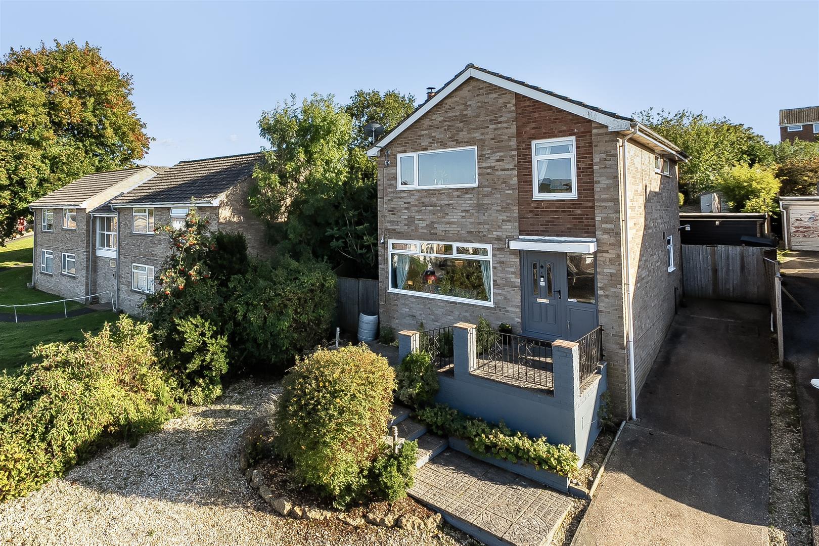 Property Image f16692eb-374e-4c24-8e15-1499de327d45
