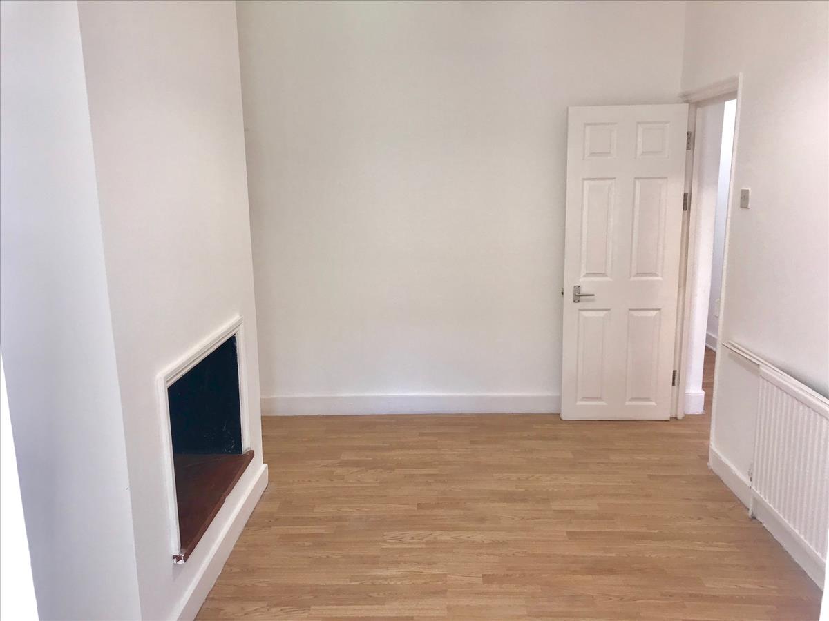 Property Image f16b8ce4-cdfd-4749-9ce6-7c9c1d0891dd