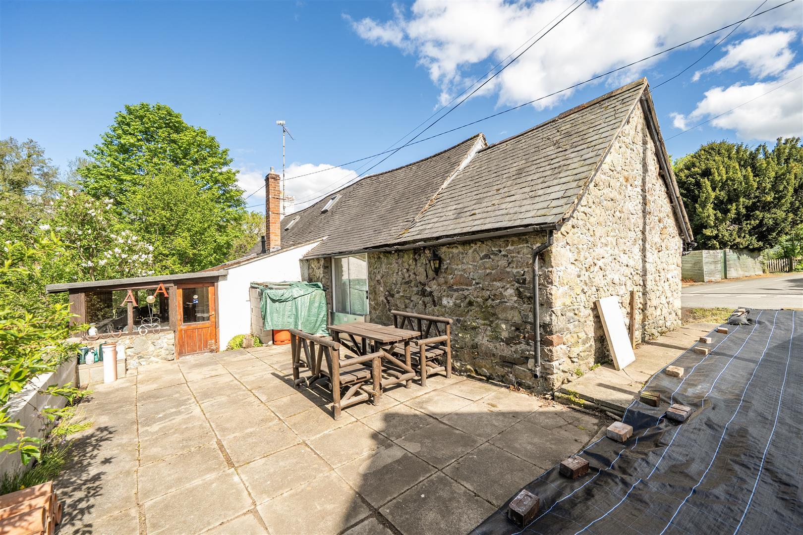 Property Image f17a25b4-11e9-41df-9417-d059a7ea4af9