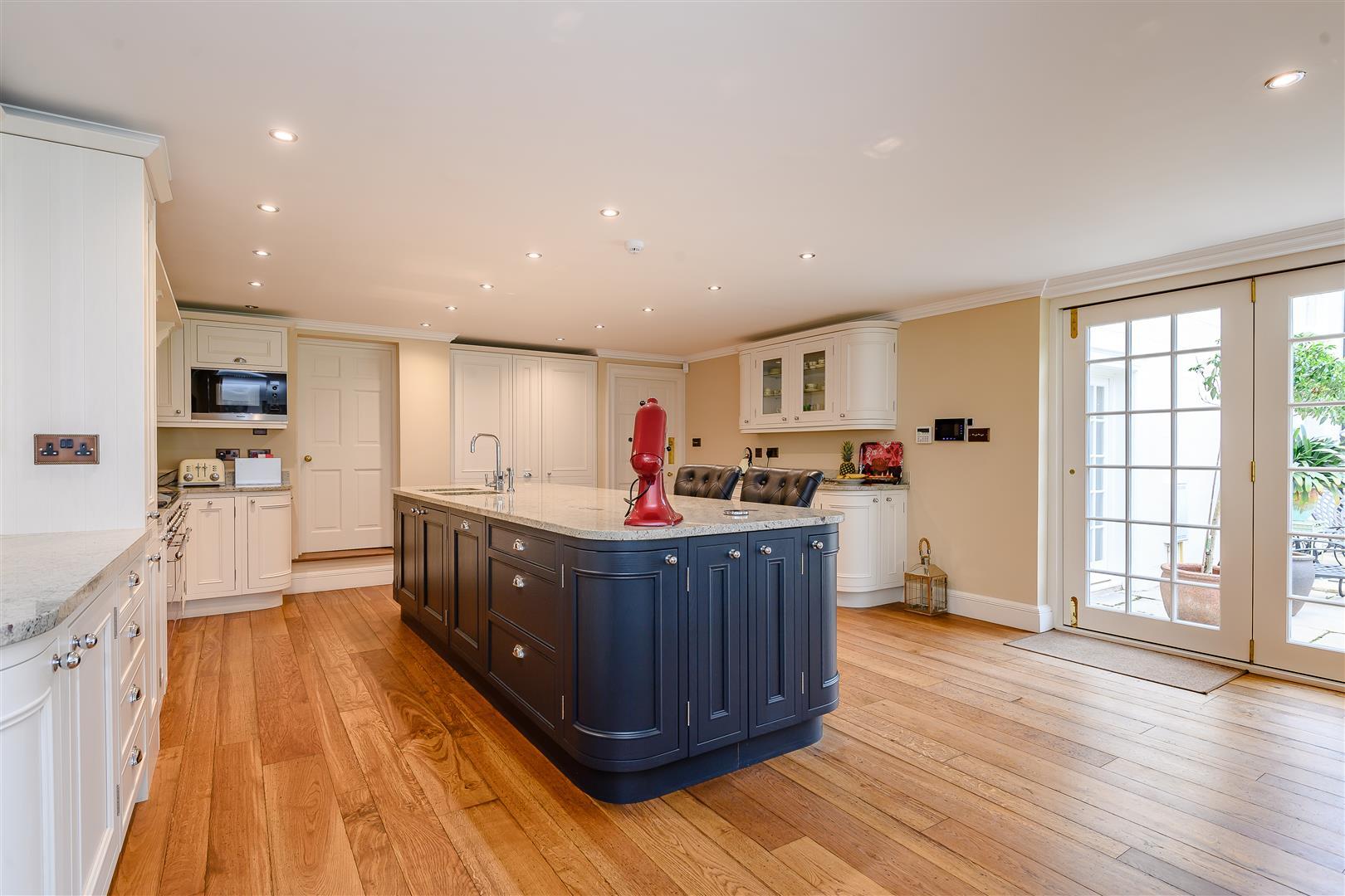 Property Image f17cc0fb-d7cc-45e2-ba8e-d095366a49b5