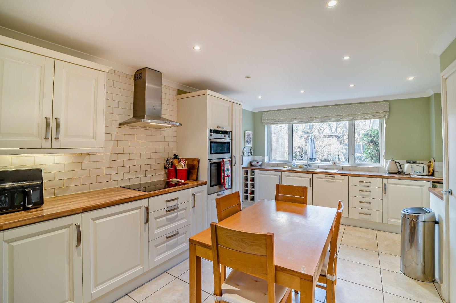 Property Image f182b806-2351-4ace-ac61-35ccf3dcf7de