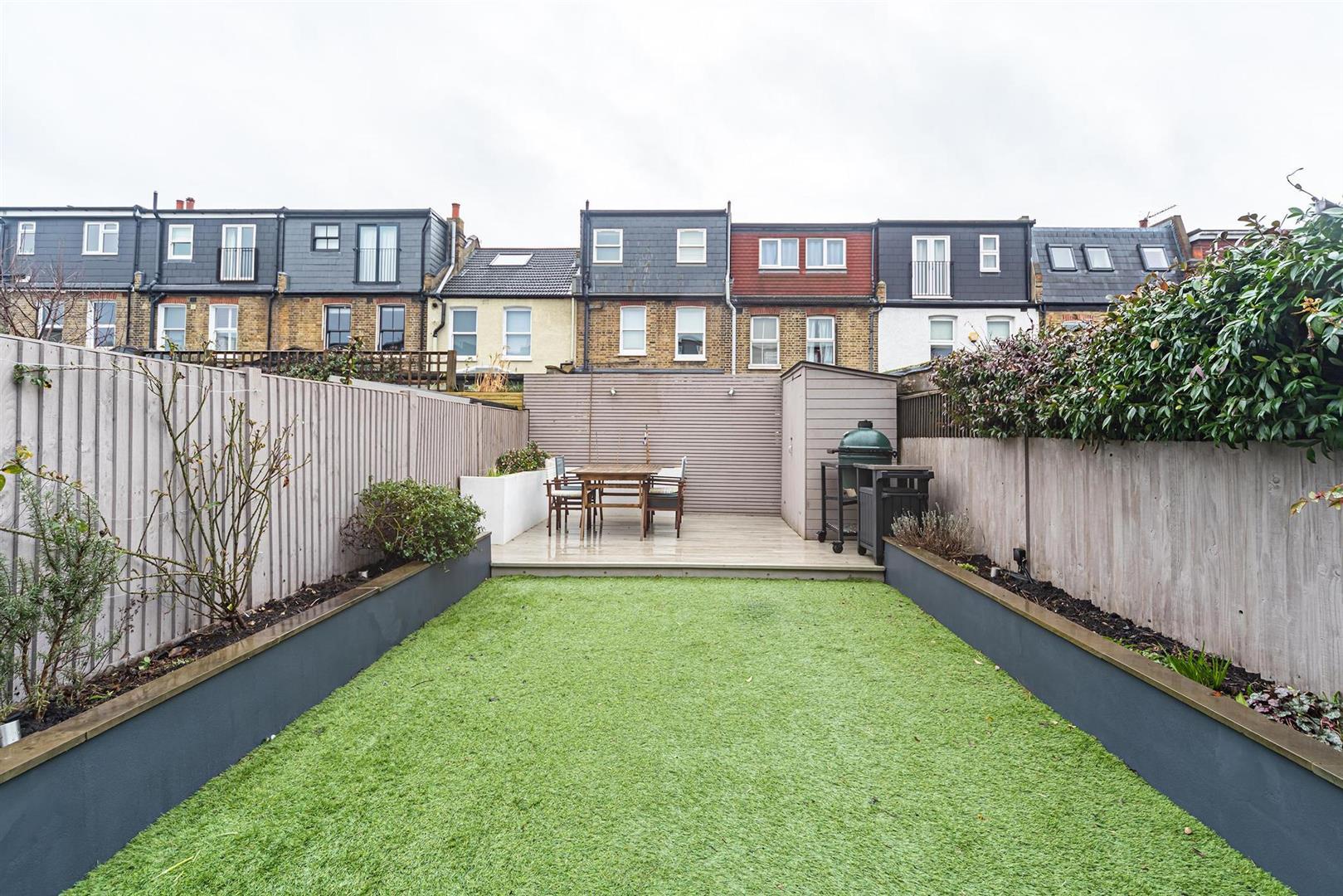 Property Image f184eb2a-aa12-4bc4-95e8-54ff6e97456d