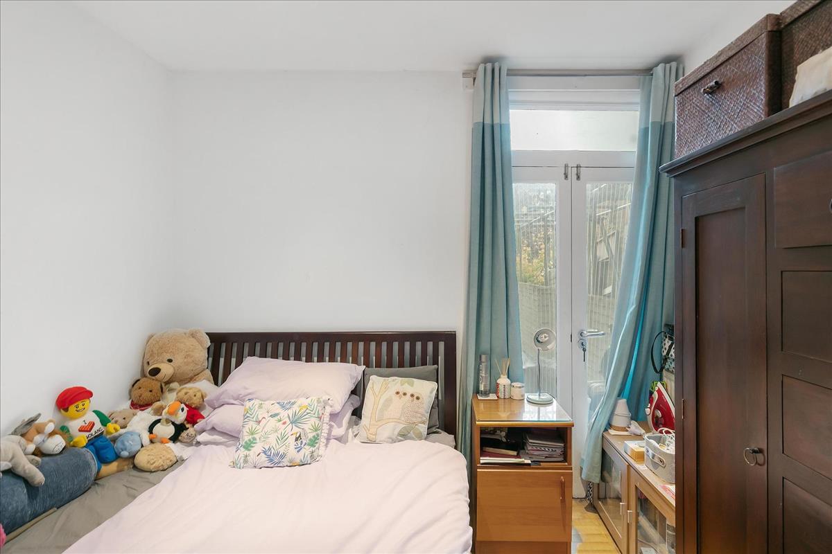 Property Image f1872721-40d8-40ad-b9ca-c75426e764c6