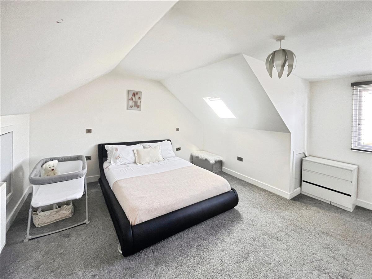 Property Image f19bb56e-3ff5-4af2-b051-ed7e55b3d048