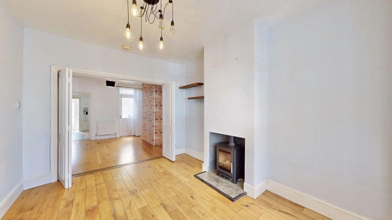 Property Image f1abd7bf-2859-4c24-840f-0cb6d81603ca