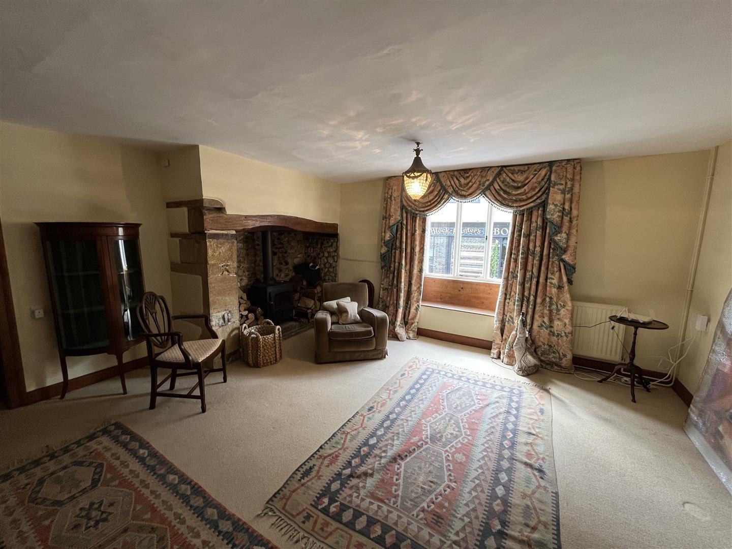 Property Image f1add30a-c39d-4411-bd60-2ad2d5fa55db