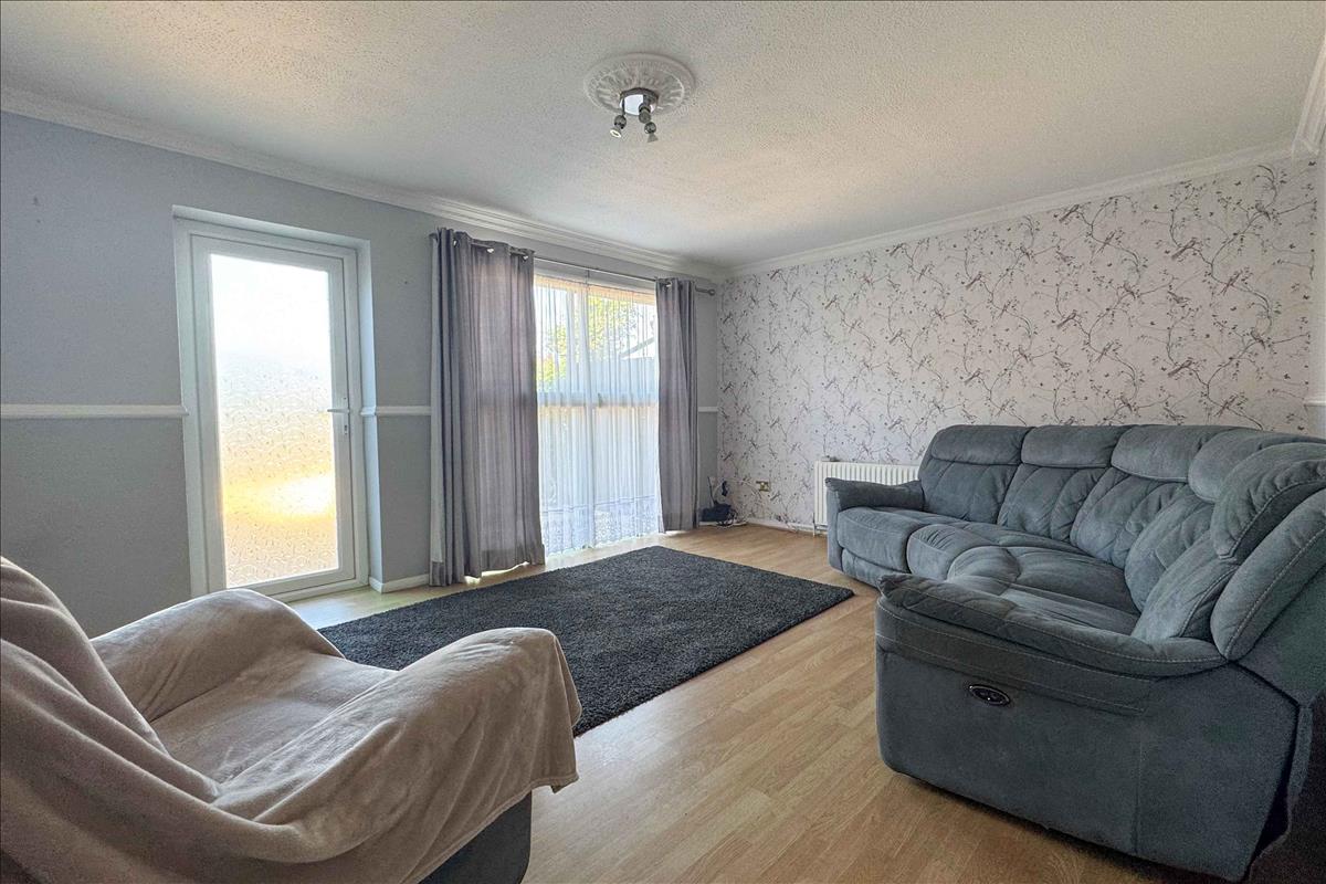Property Image f1c1374a-009d-45e7-b486-6684dcb9399c