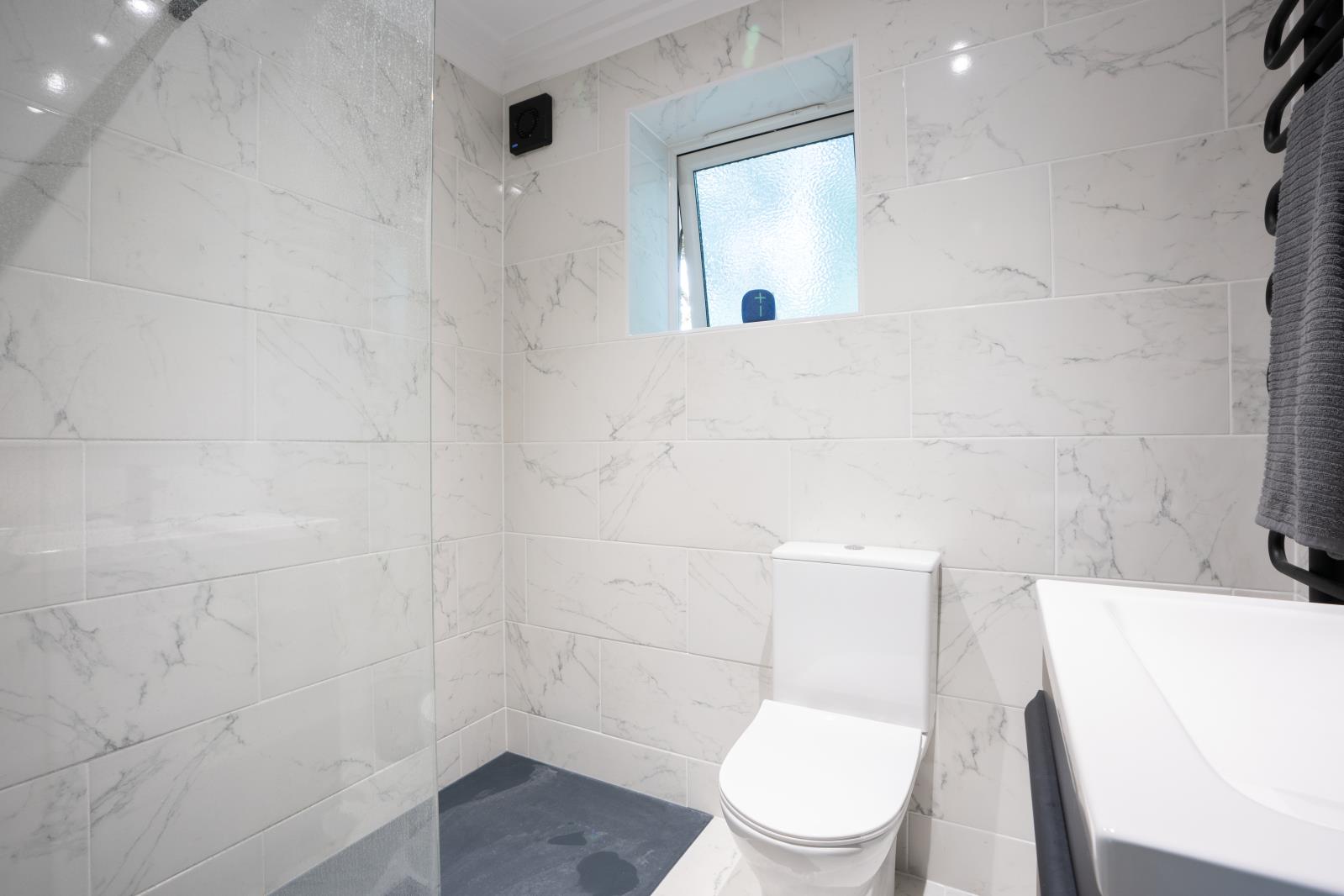 Property Image f1d0b53b-8eaf-452c-a2e8-a2b6d008953f