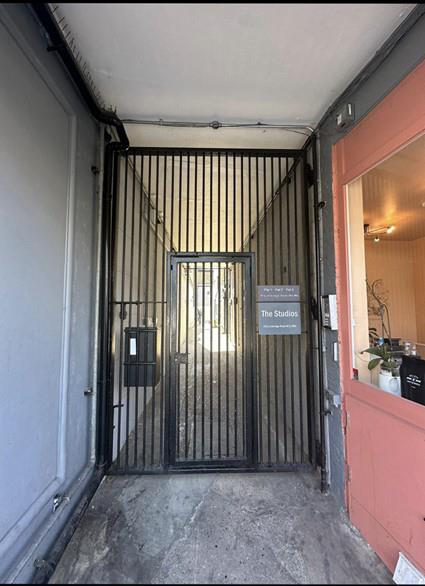 Property Image f1d65018-cee9-43d1-82a9-2b16f293e4fb