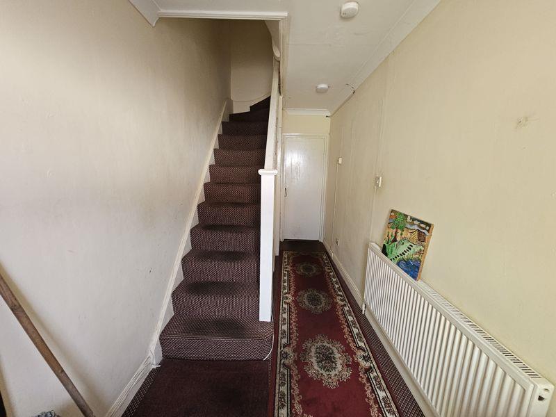Property Image f1e3376a-cb83-47b7-b02a-63bc74b82582