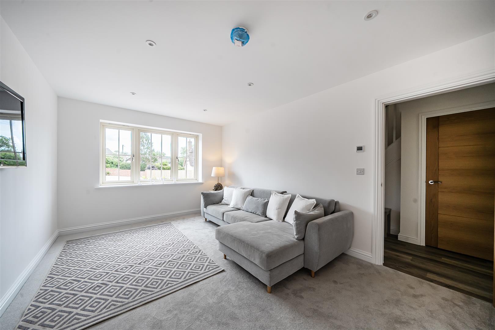 Property Image f1ebaf58-06e2-44ae-b7aa-3e054ff812b9