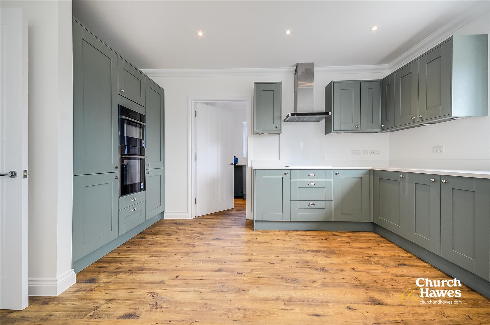 Property Image f1f02bea-50d5-4737-8805-d0b94c3e7a38