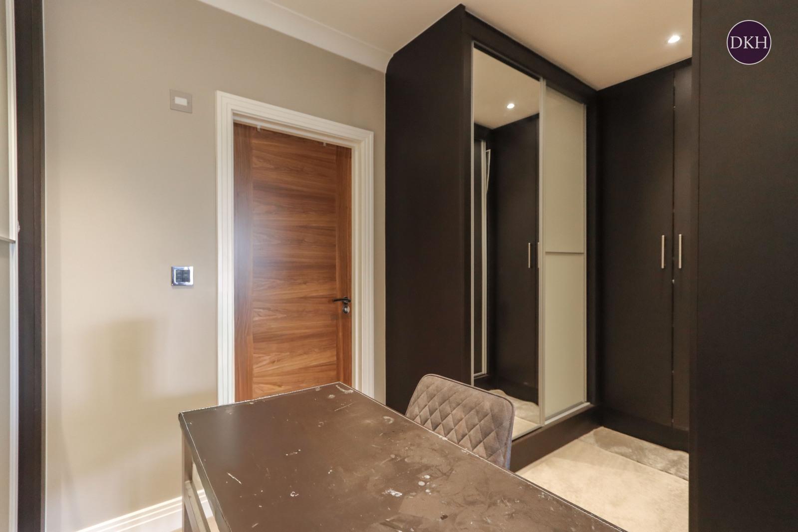 Property Image f1f3b805-e6dd-43c3-a33e-de60a311a1d9
