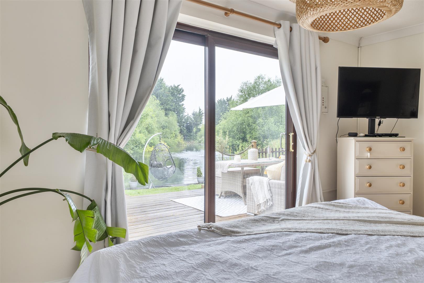 Property Image f20aada9-3c46-4d2f-83cf-f757e4db0c11