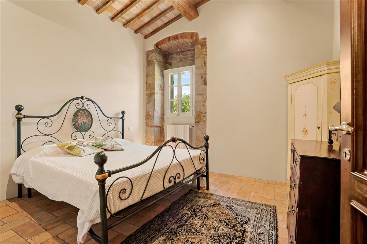Property Image f20f5f46-a961-4f46-9d70-dc8737d3973d