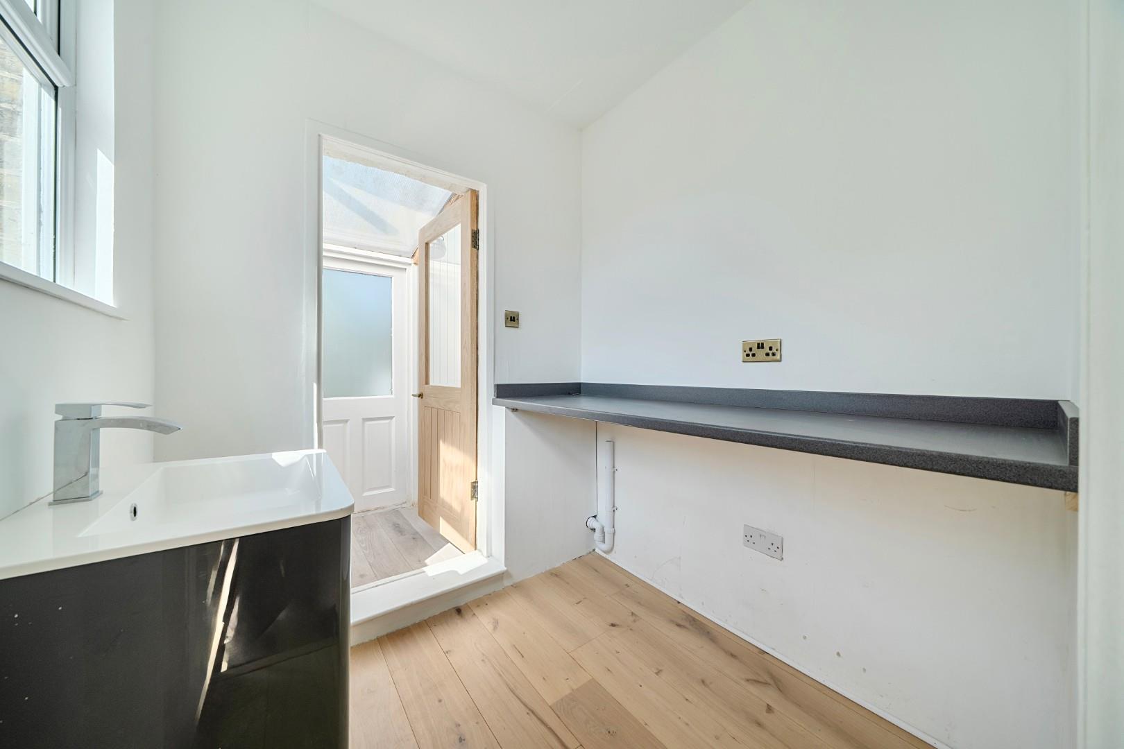 Property Image f21bda7d-5f17-4f55-b2e0-6004c189e2f6