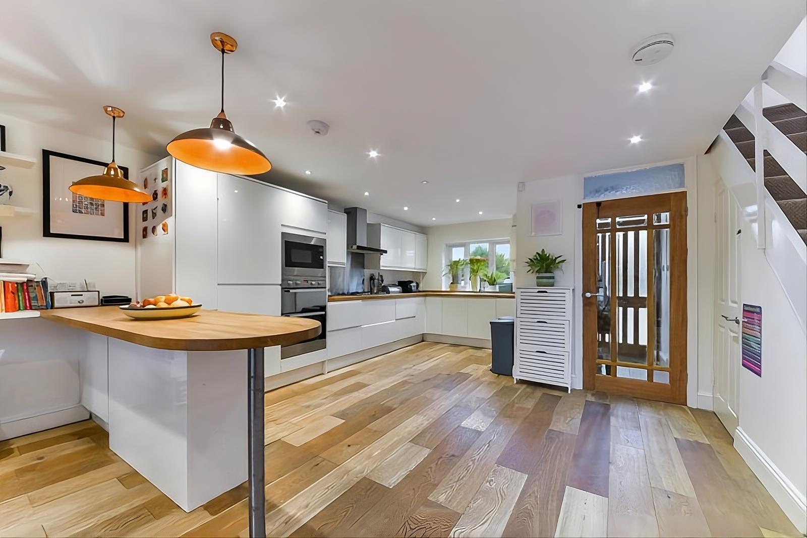 Property Image f22263ca-2bf2-46a5-9763-ad21e8c004fc