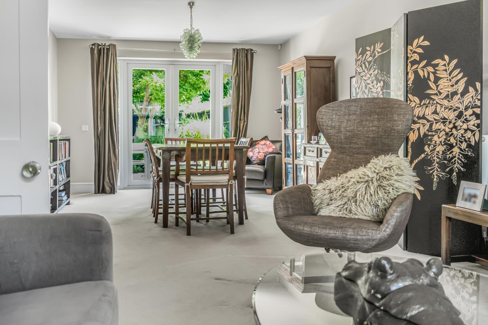 Property Image f22ec7ee-a7cb-4191-9bed-1f5c33d73eb3